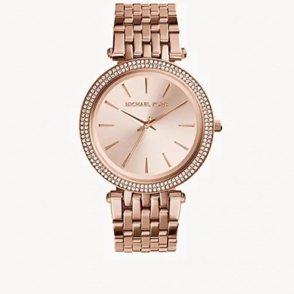 Michael Kors Darci rose gold pave watch and bracelet set - Picture 2 of 8